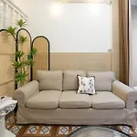 Shanghai Hills & Serendipity Family Boutique Near Line13 Mid Huaihai Road