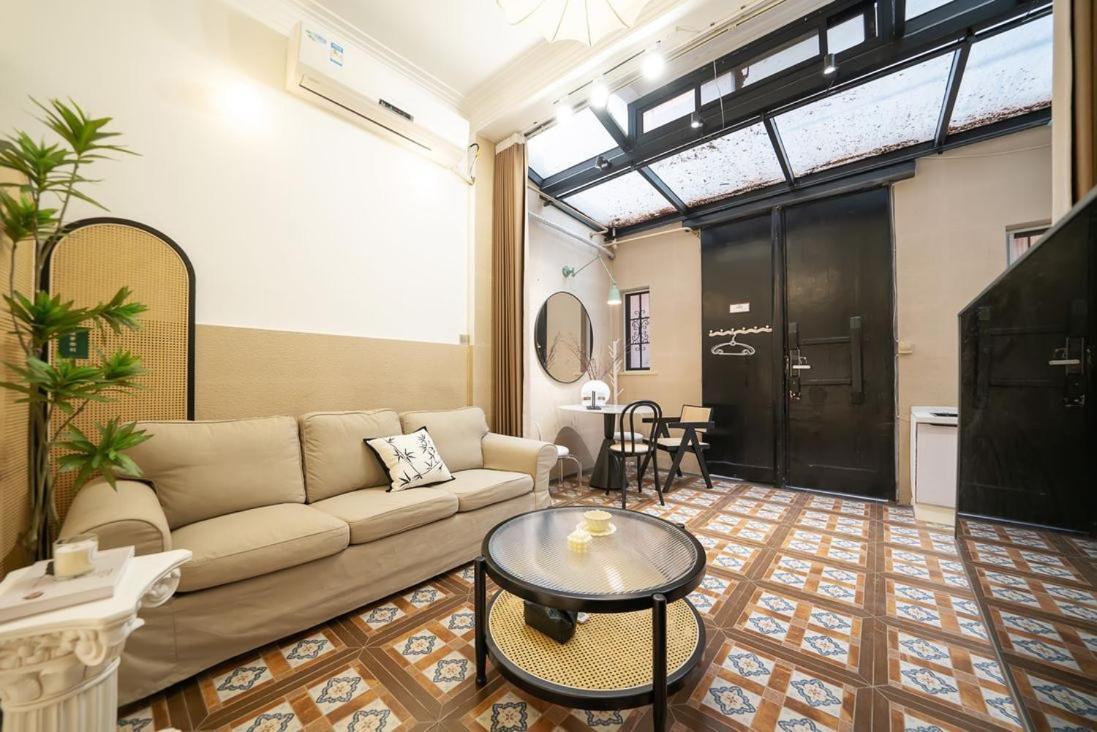 Hills & Serendipity Family Boutique Near Line13 Mid Huaihai Road * Shanghai
